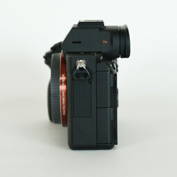 SONY α7 III(ILCE-7M3) SONY α7 III(ILCE-7M3)