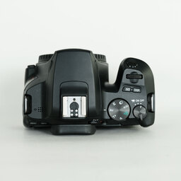 Canon EOS Kiss X10 Canon EOS Kiss X10