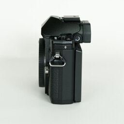 OLYMPUS OM-D E-M10 Mark III OLYMPUS OM-D E-M10 Mark III