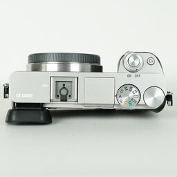 SONY α6000(ILCE-6000) SONY α6000(ILCE-6000)