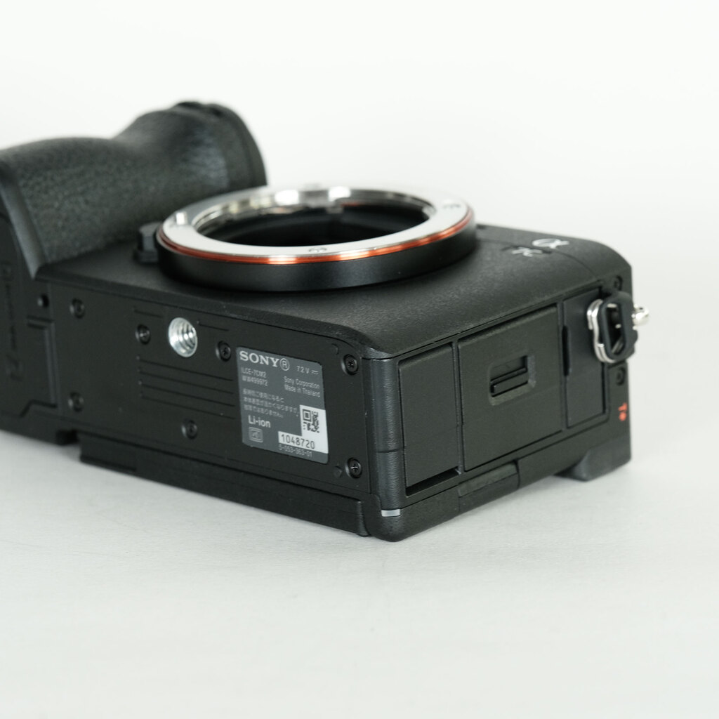 SONY α7C II(ILCE-7CM2) SONY α7C II(ILCE-7CM2)
