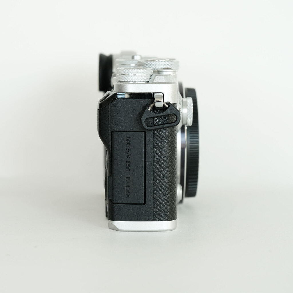 OLYMPUS PEN-F OLYMPUS PEN-F