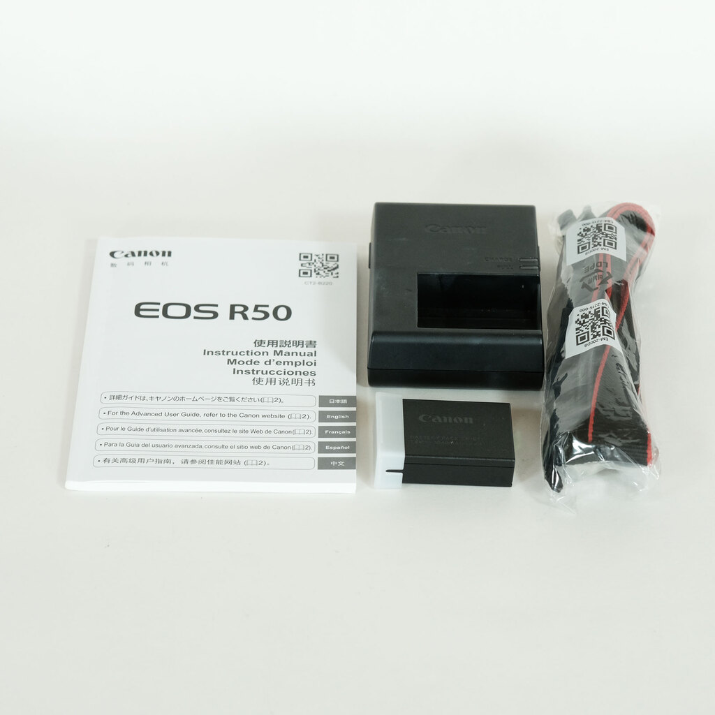 Canon EOS R50 Canon EOS R50