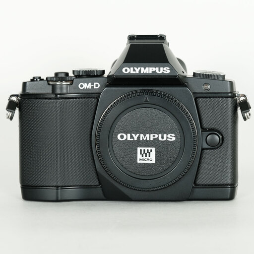 OLYMPUS OM-D E-M5 ボディ ブラック