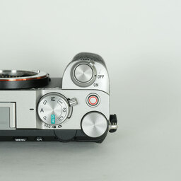 SONY α7C II（ILCE-7CM2）