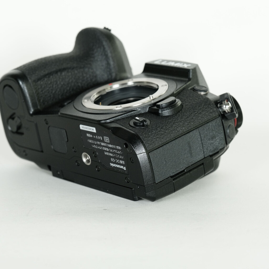 Panasonic LUMIX DC-G9 PRO