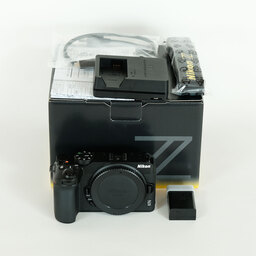 Nikon Z30 Nikon Z30