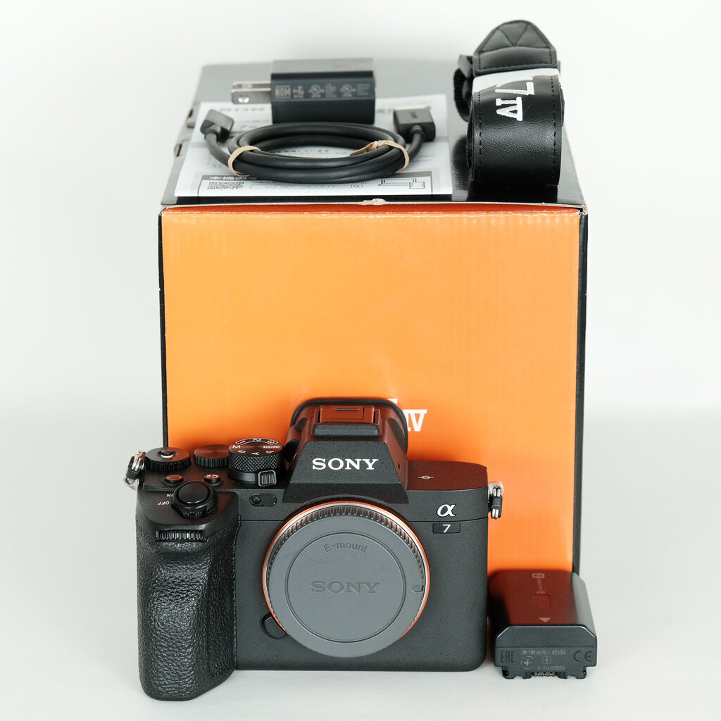 祝開店！大放出セール開催中 α7 SONY IV（ILCE-7M4）の出品 SCENE（ワンシーン） ONE | デジタルカメラ