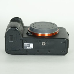 SONY α7 III(ILCE-7M3) SONY α7 III(ILCE-7M3)