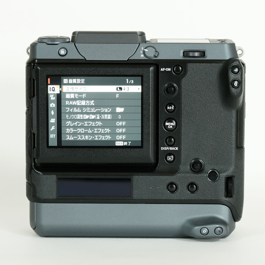 FUJIFILM GFX 100 FUJIFILM GFX 100