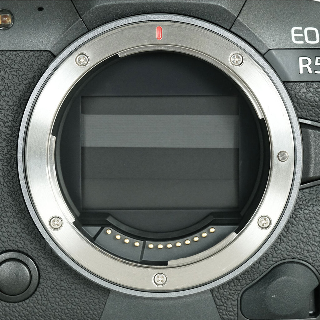 Canon EOS R5 Canon EOS R5