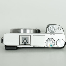 SONY α6000(ILCE-6000) SONY α6000(ILCE-6000)