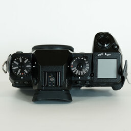 FUJIFILM X-H1 FUJIFILM X-H1