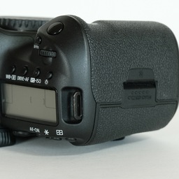 Canon EOS 5D Mark IV