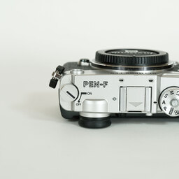 OLYMPUS PEN-F OLYMPUS PEN-F