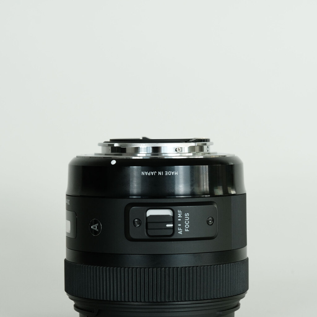 SIGMA sd Quattro & Art 30mm F1.4 DC HSM レンズキット SIGMA sd Quattro & Art 30mm F1.4 DC HSM レンズキット