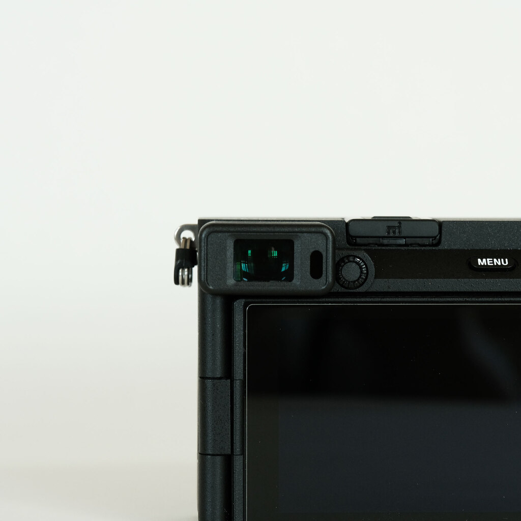 SONY α6700(ILCE-6700) SONY α6700(ILCE-6700)