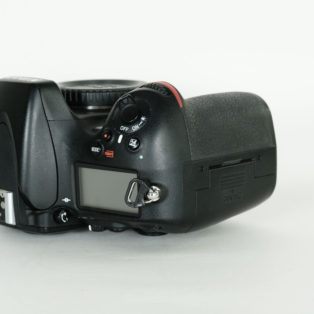 Nikon D800 ジャンク ソロキャン様専用】ジャンク品 Nikon D800 ボディ (付属品あり
