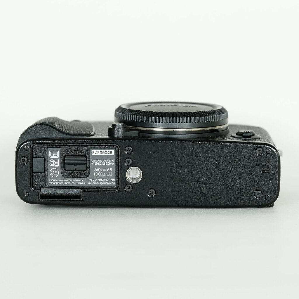 FUJIFILM X-E3 FUJIFILM X-E3
