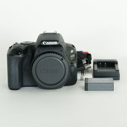 Canon EOS Kiss X9