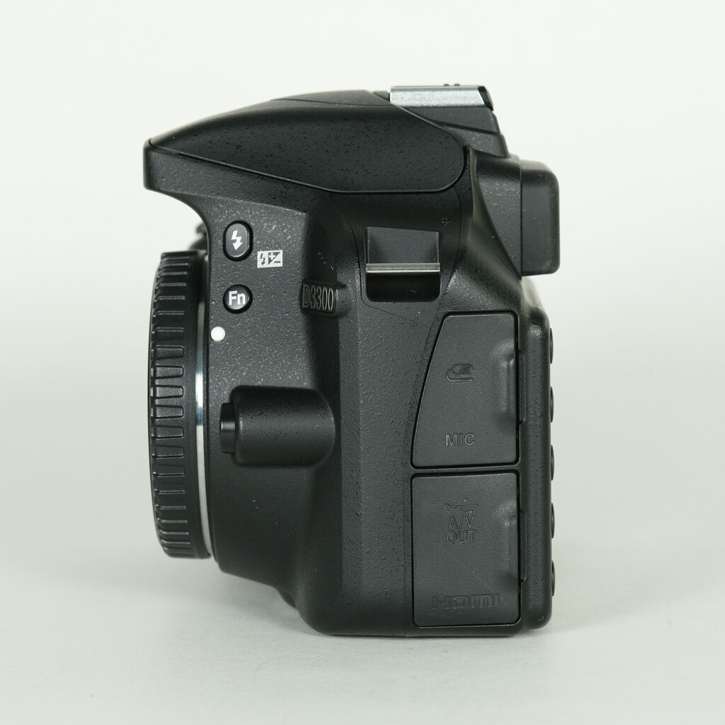 Nikon D3300 Nikon D3300