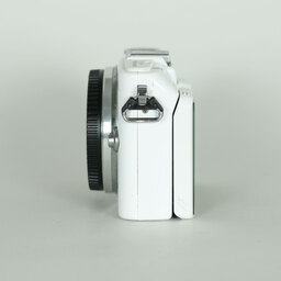 OLYMPUS PEN Lite E-PL5 ボディ ホワイト OLYMPUS PEN Lite E-PL5 ボディ ホワイト