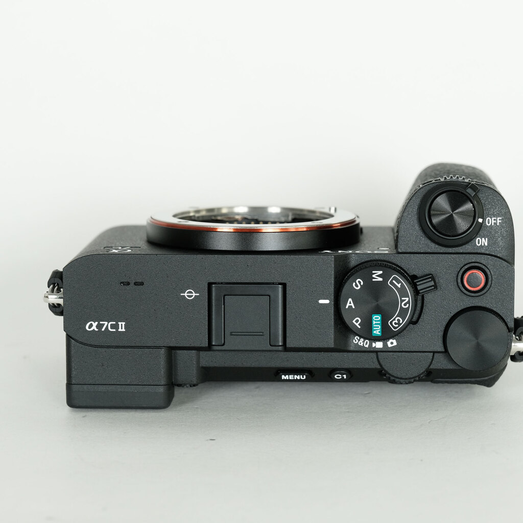 SONY α7C II(ILCE-7CM2) SONY α7C II(ILCE-7CM2)