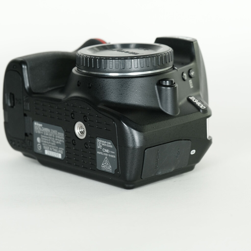 Nikon D3400 Nikon D3400