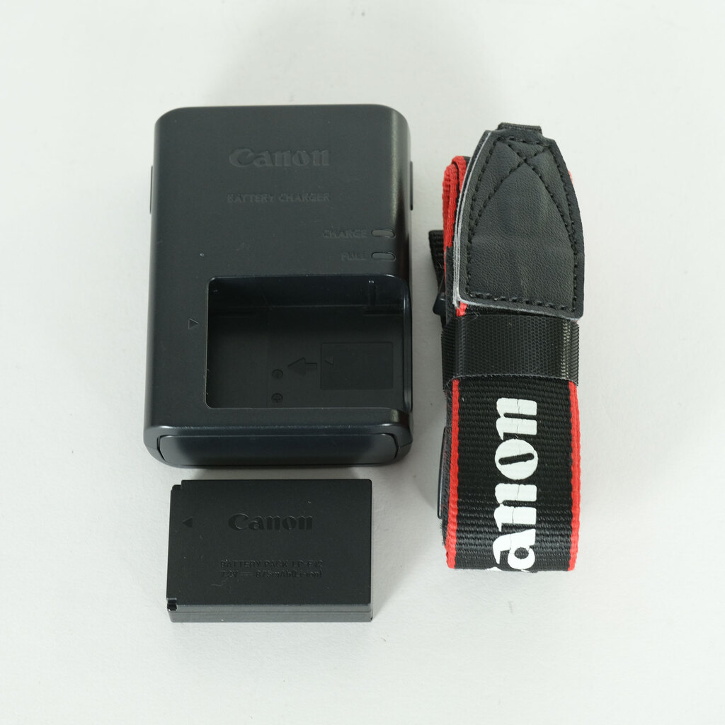 Canon EOS Kiss X7の出品 | ONE SCENE（ワンシーン）