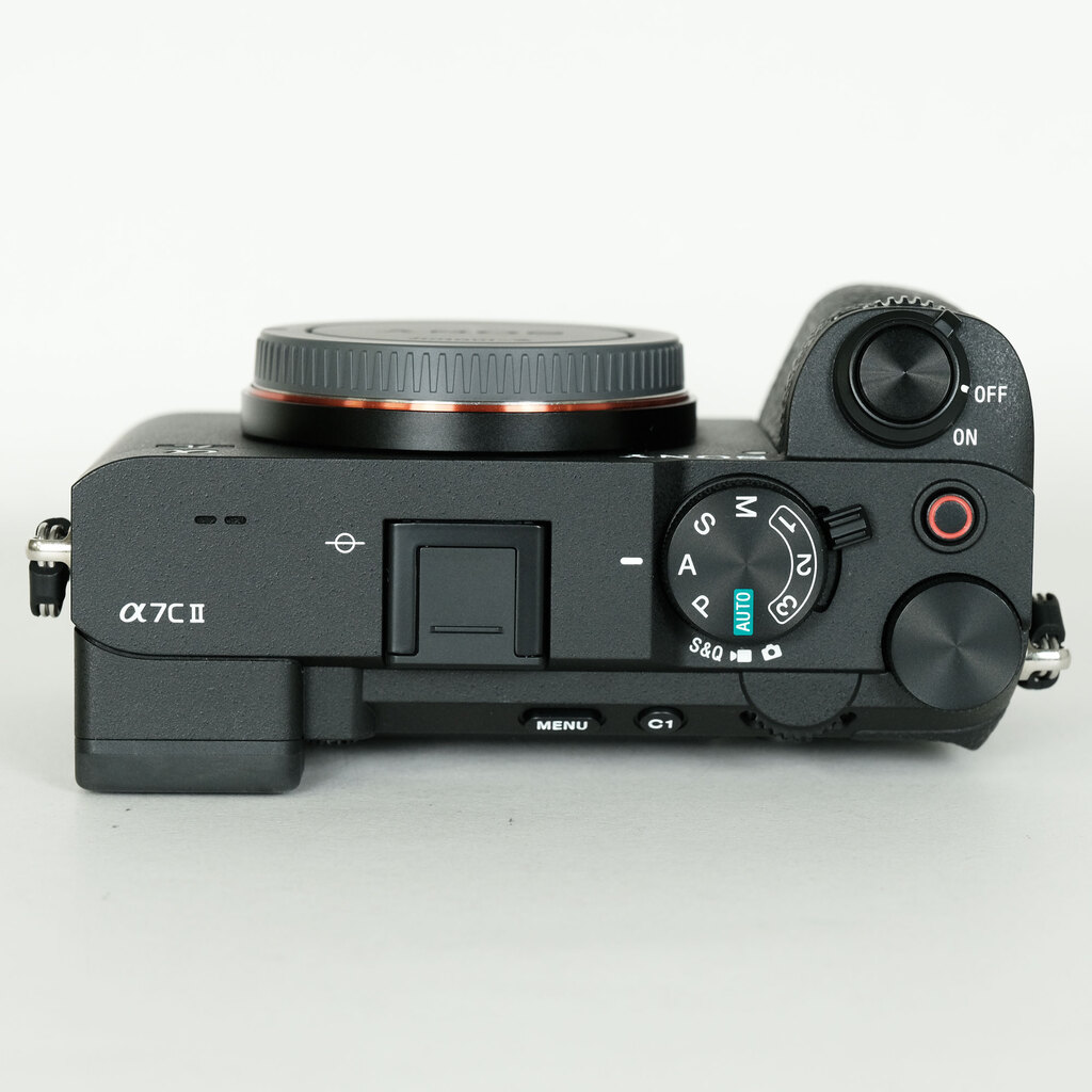 SONY α7C II(ILCE-7CM2) SONY α7C II(ILCE-7CM2)