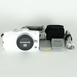 OLYMPUS PEN Lite E-PL6 ボディ ホワイト OLYMPUS PEN Lite E-PL6 ボディ ホワイト