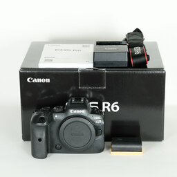 Canon EOS R6