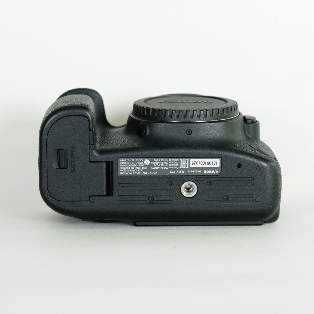 Canon EOS 6D Mark II Canon EOS 6D Mark II