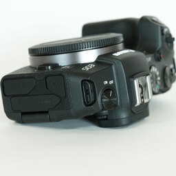 Canon EOS RP Canon EOS RP