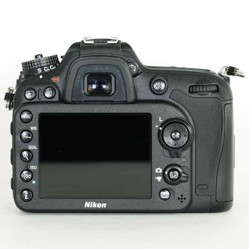 Nikon D7100