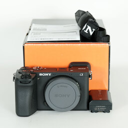 SONY α6700(ILCE-6700) SONY α6700(ILCE-6700)