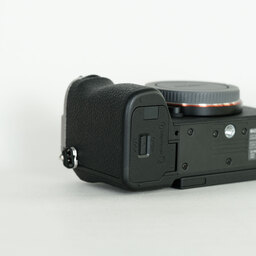 SONY α7C II(ILCE-7CM2) SONY α7C II(ILCE-7CM2)