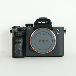 SONY α7 III(ILCE-7M3) SONY α7 III(ILCE-7M3)