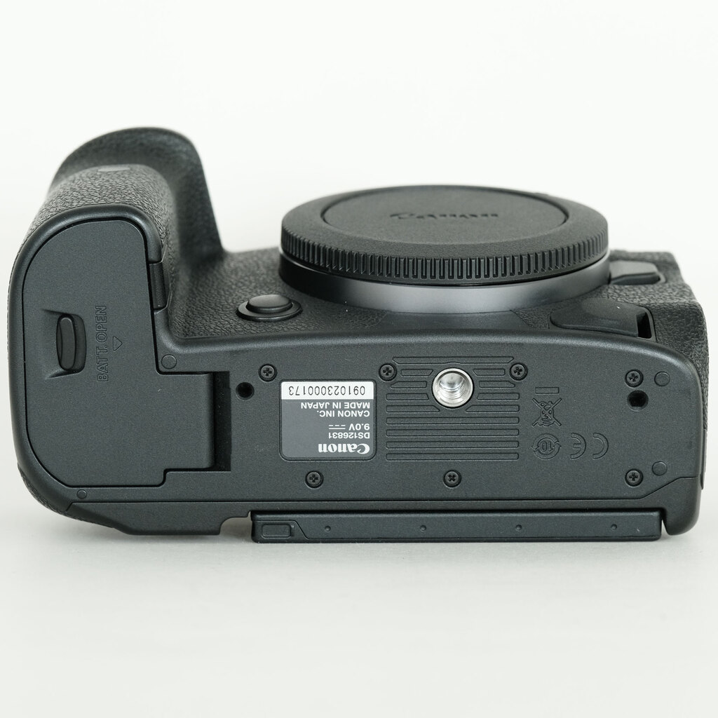 Canon EOS R5 Canon EOS R5