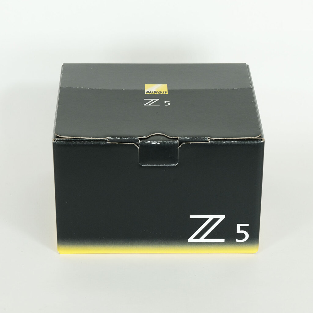 Nikon Z5 Nikon Z5