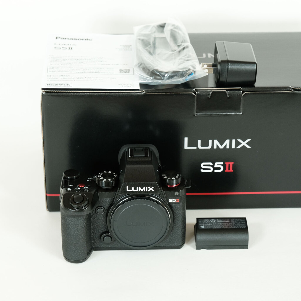 （新品未使用）Panasonic LUMIX S5II DC-S5M2 Panasonic LUMIX S5II DC-S5M2の出品 | ONE SCENE（ワンシーン）