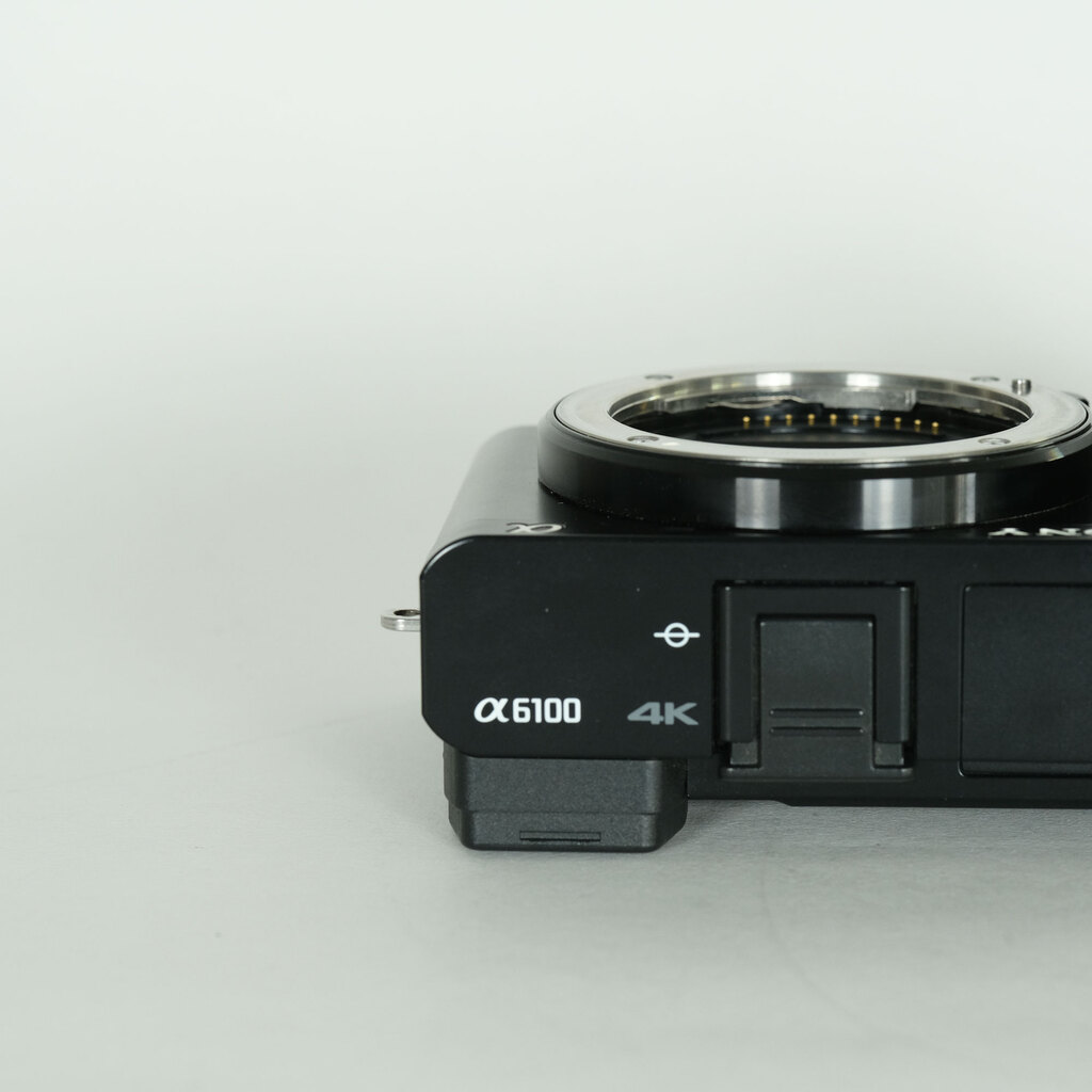 SONY α6100（ILCE-6100）