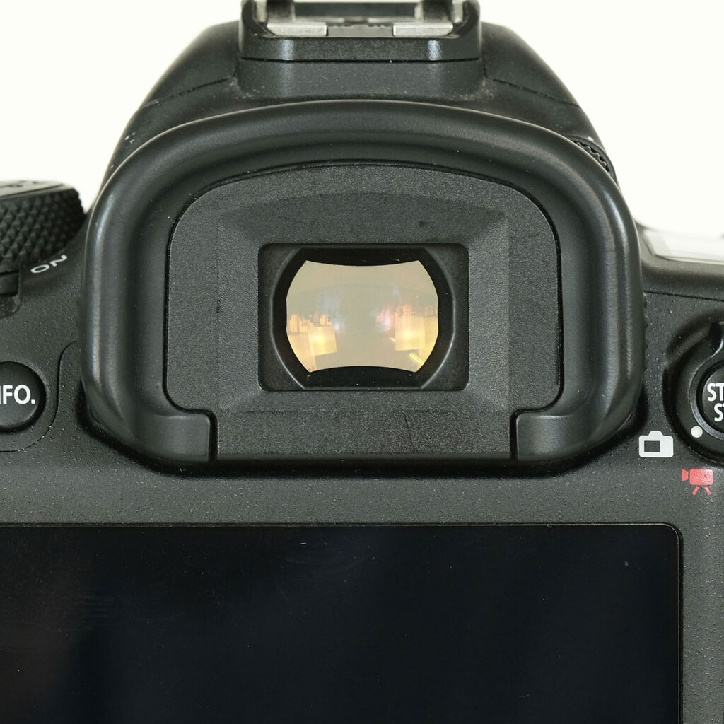 Canon EOS 5D Mark IV