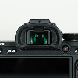 SONY α7 III(ILCE-7M3) SONY α7 III(ILCE-7M3)