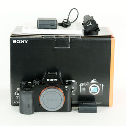 SONY α7(ILCE-7) SONY α7(ILCE-7)