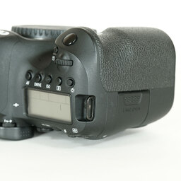 Canon EOS 6D Mark II Canon EOS 6D Mark II