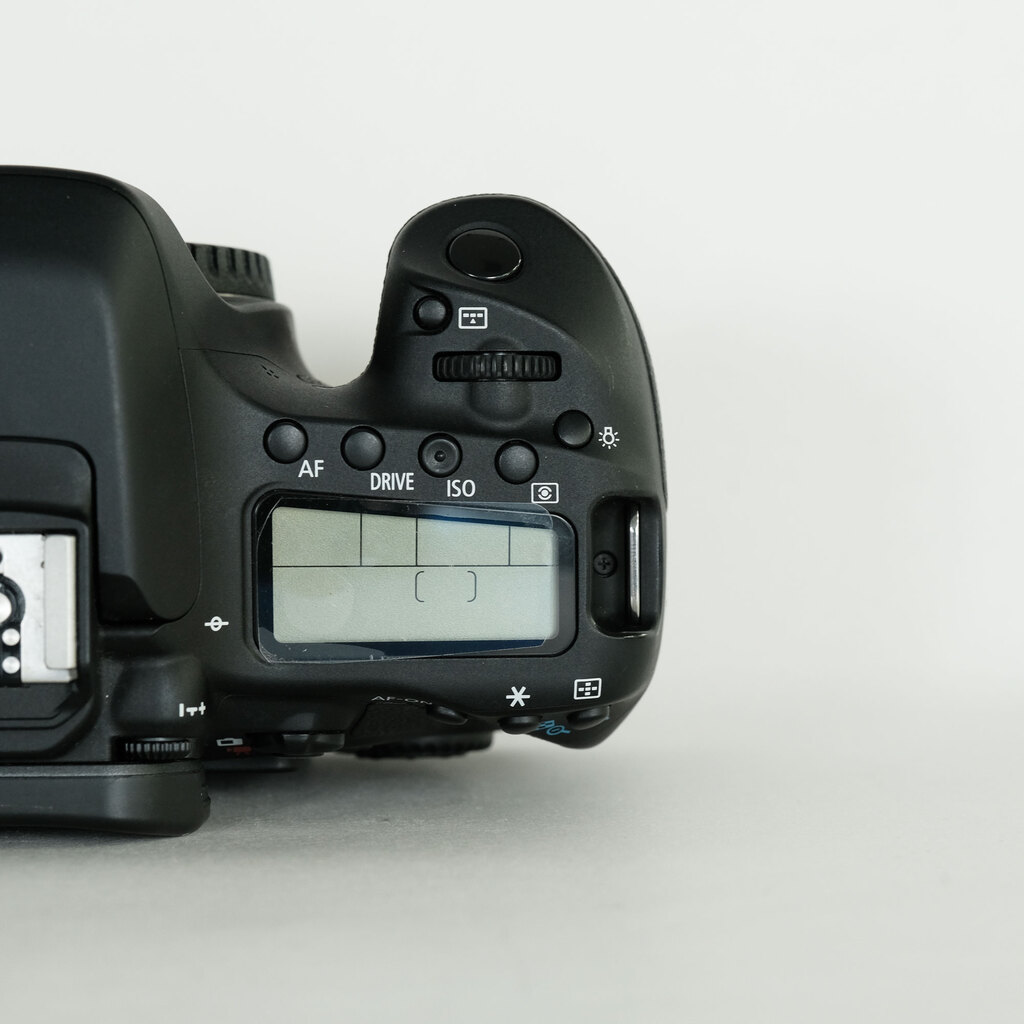 Canon EOS 80D Canon EOS 80D