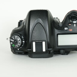 Nikon D610