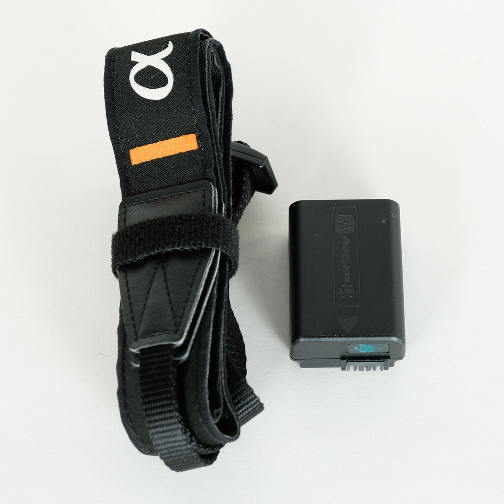 SONY α6400(ILCE-6400) SONY α6400(ILCE-6400)