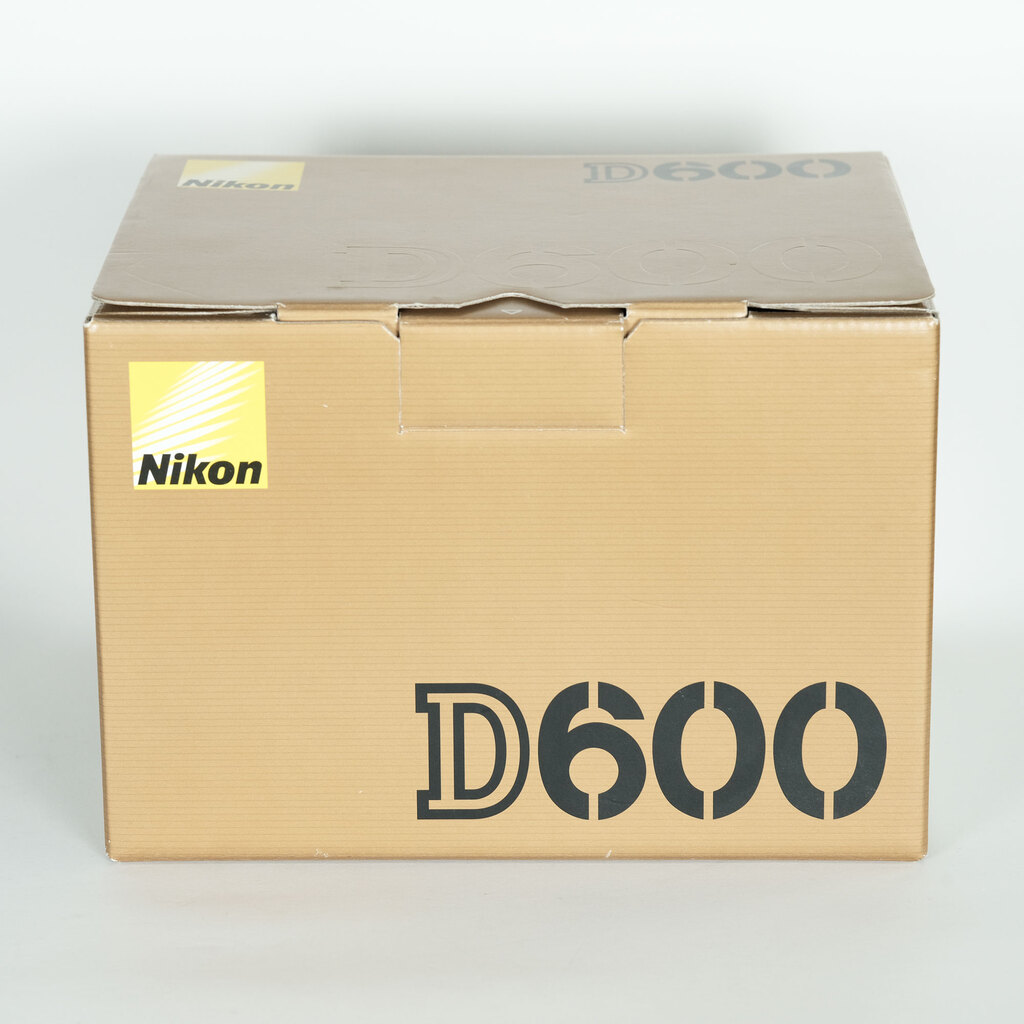 Nikon D600